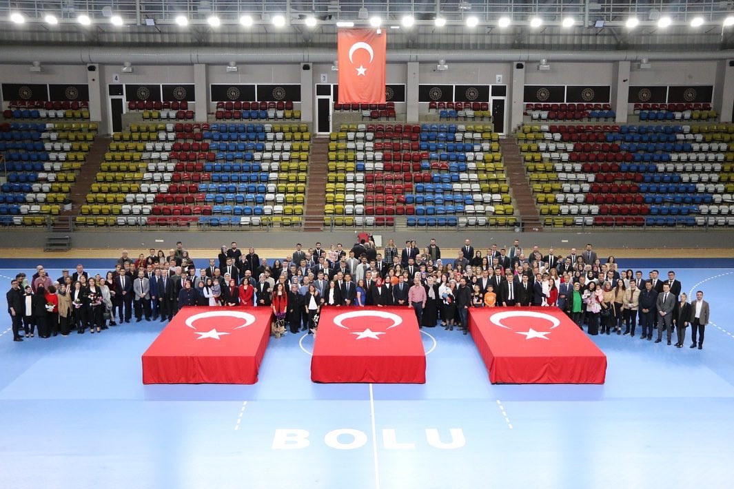 GENÇLİK VE SPOR İL MÜDÜRLÜĞÜNDE YEMİN TÖRENİ