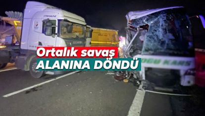 OTOYOLDA FECİ KAZA... 19 YARALI,  1 ÖLÜ