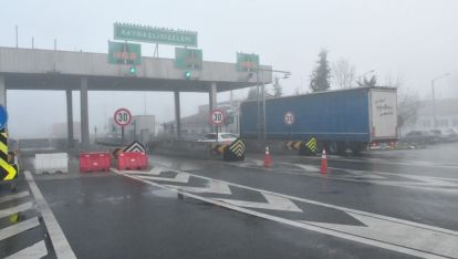 BOLU DAĞI GEÇİSİNİN İSTANBUL İSTİKAMETİ 22-00'YE KADAR KAPANDI