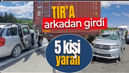 TEM'DE BÜYÜK KAZA. OTOMOBİL TIRA ÇARPTI: 5 YARALI VAR!