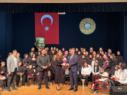 ÖZEL ÖĞRENCİLERDEN ÖZEL KONSER