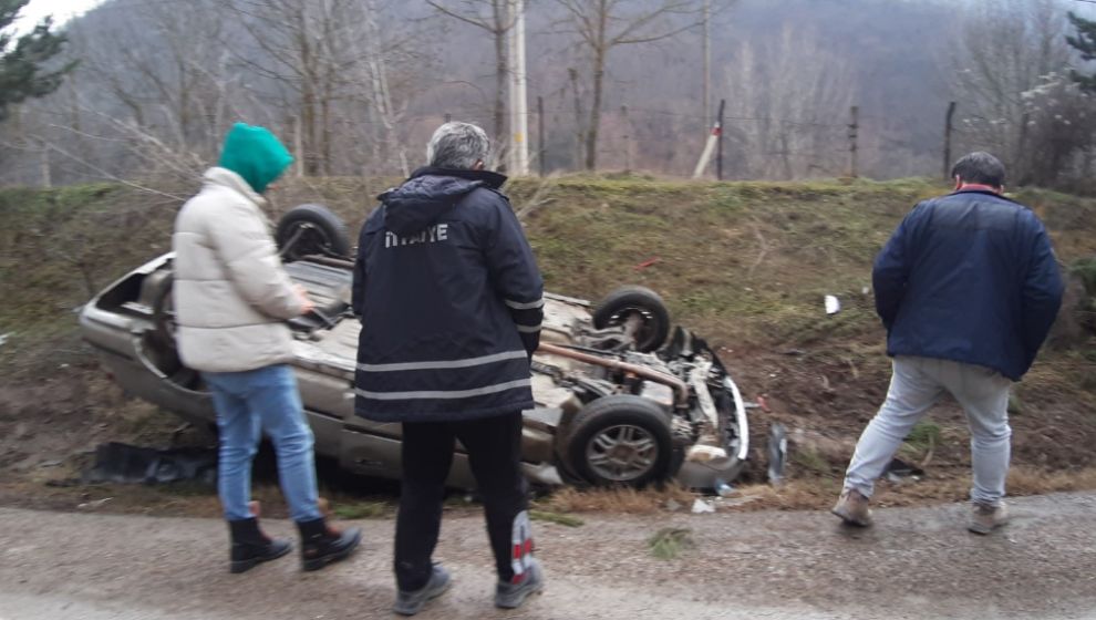 TAKLA ATAN ARAÇTAN BURNU BİLE KANAMDAN ÇIKTI